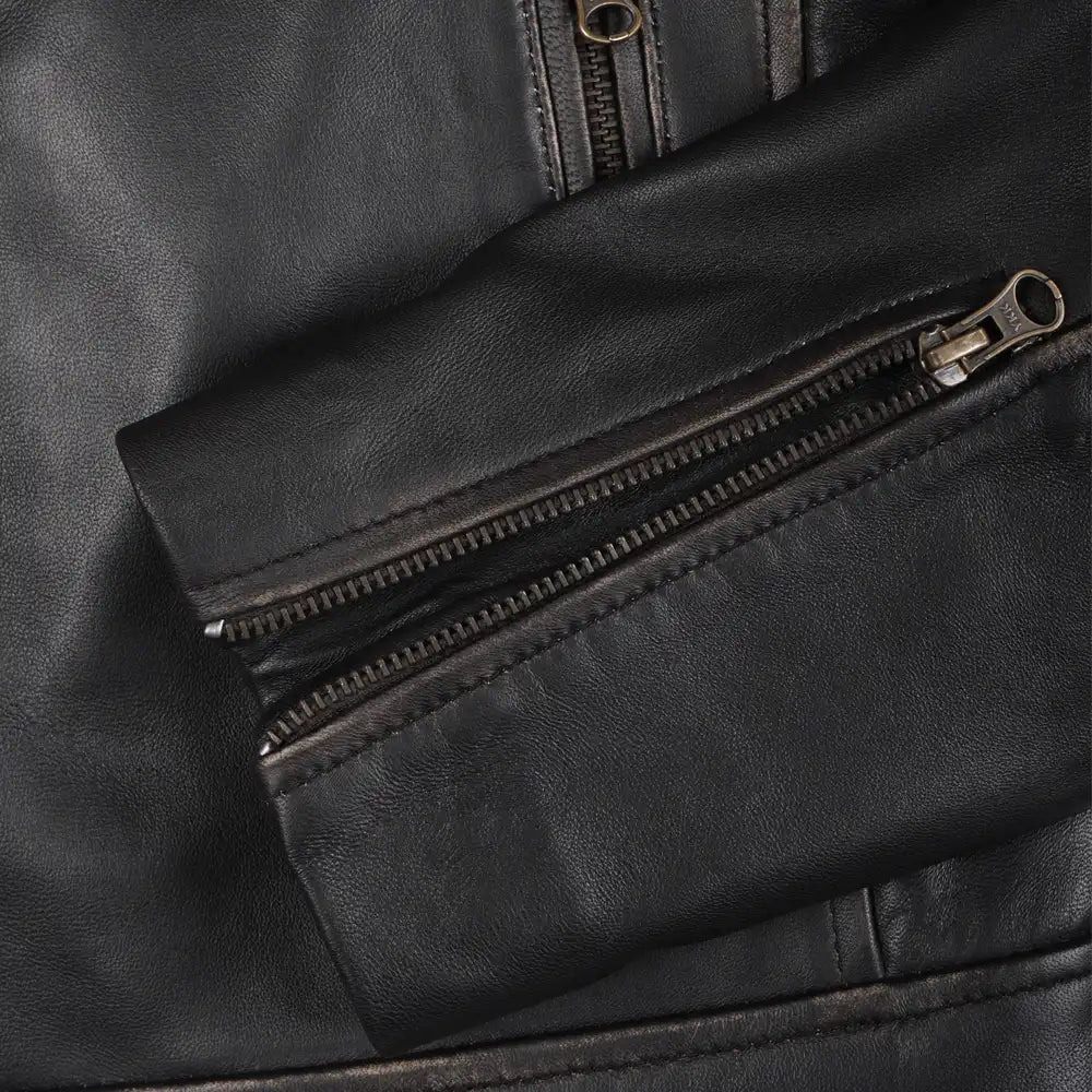 ZIPS EN LAITON VIEILLI